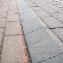 Standard Mobility Kerb Charcoal